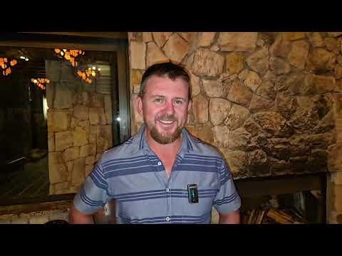 Wiele Pieterse gesels oor die Mambushi and Friends Veiling by Phala-Phala