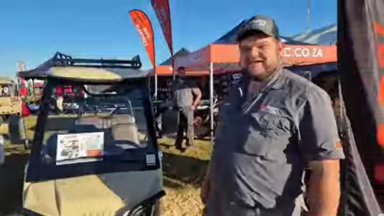 E-TEC het nie petrol reuke wat hang by hulle stalletjie op Nampo 2025 nie.