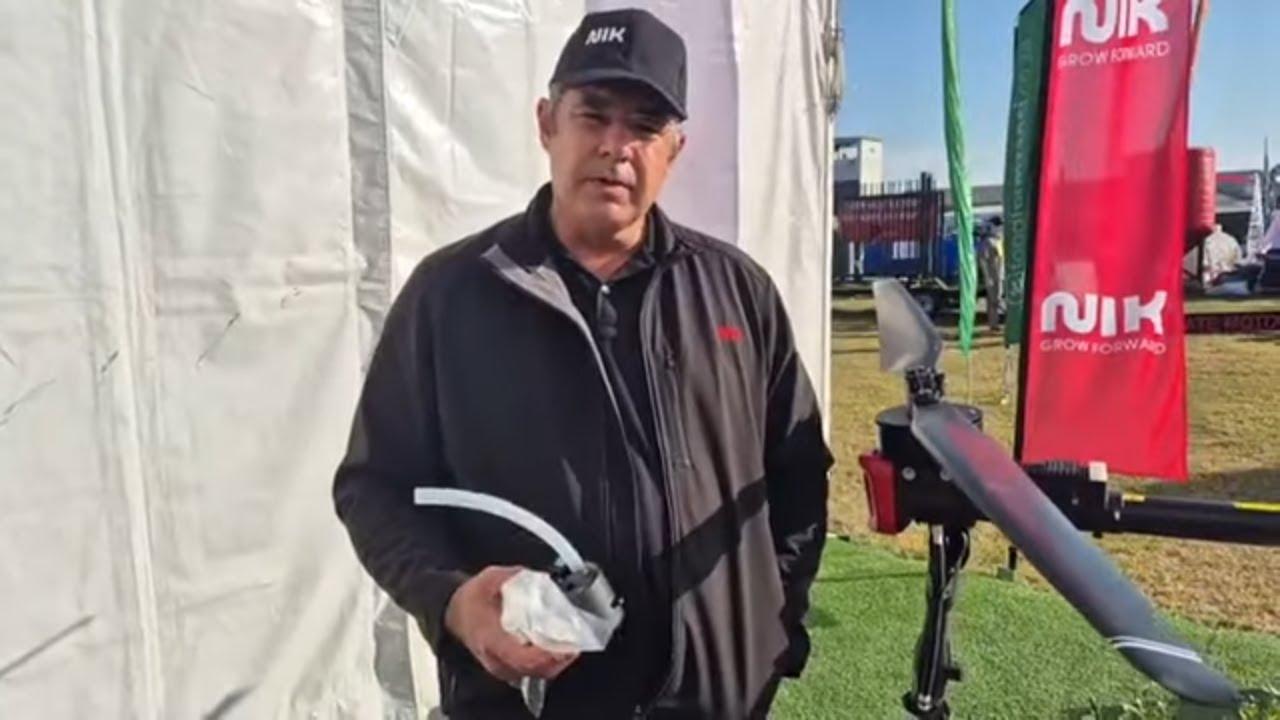 Is 'n pomp op 'n drone maar net 'n pomp? Hugo by XAG op Nampo 2025 verduidelik.