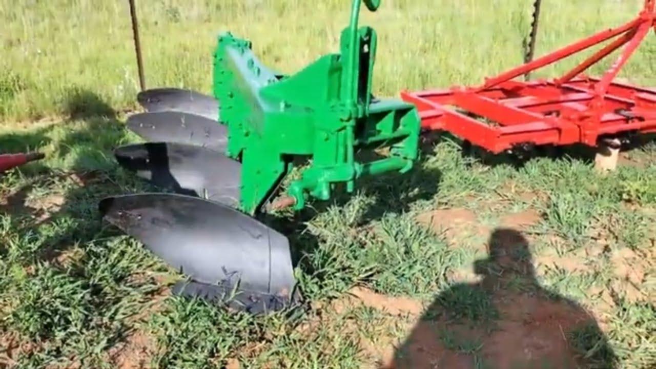 'n Beitelploeg, ploeë en 'n dis op Farmspace Market. Poof! Daar het jy dit.