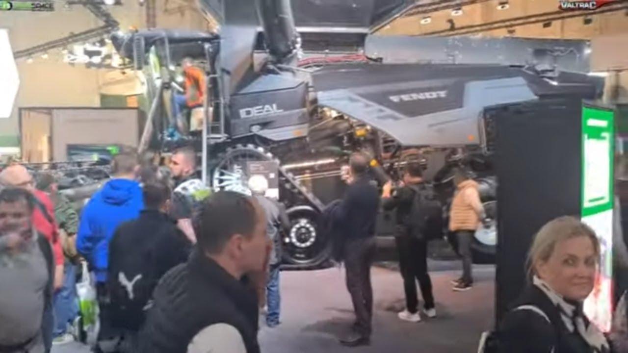 Fendt en Valtrac SA is by AGRITECHNICA 2023!