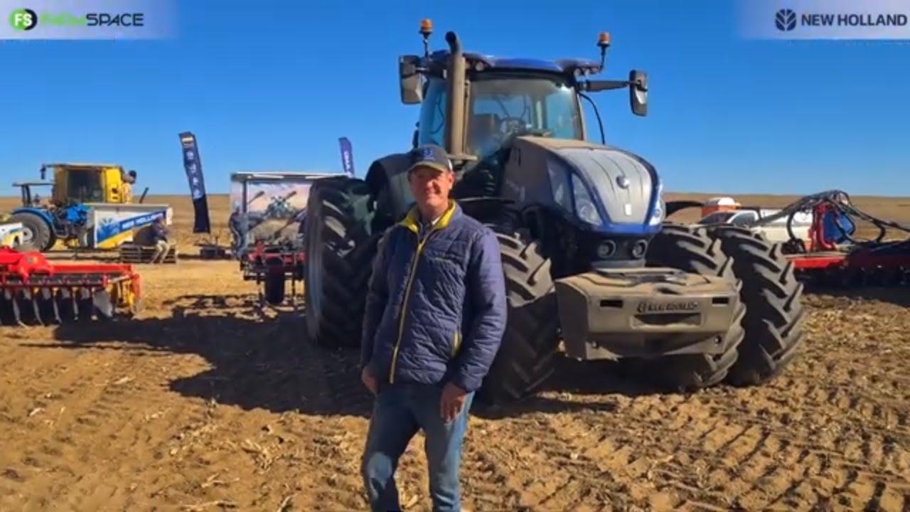 Wat dink BR Dienste van New Holland se nuwe T7 hier by Arlington Boeredag?