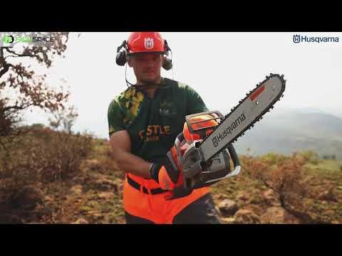 Husqvarna se toerusting maak vinnige werk van ontbossing.