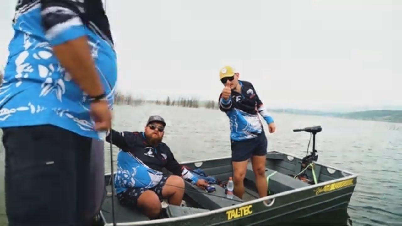 Dinghy en Dodge EP 5. Blykbaar is daar 'n paar tricks aan bass vang.