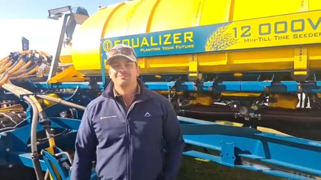 As jy stil staan kan die Equalizer planter jou rug ook krap op Nampo Kaap / Cape 2024.