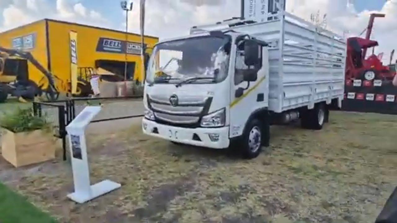 Ever Star Industries Pty Ltd ons gesels Cattle trucks.