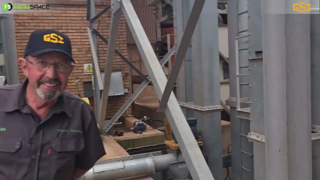 Louis wys on die GSI silos en waarna jy moet kyk.