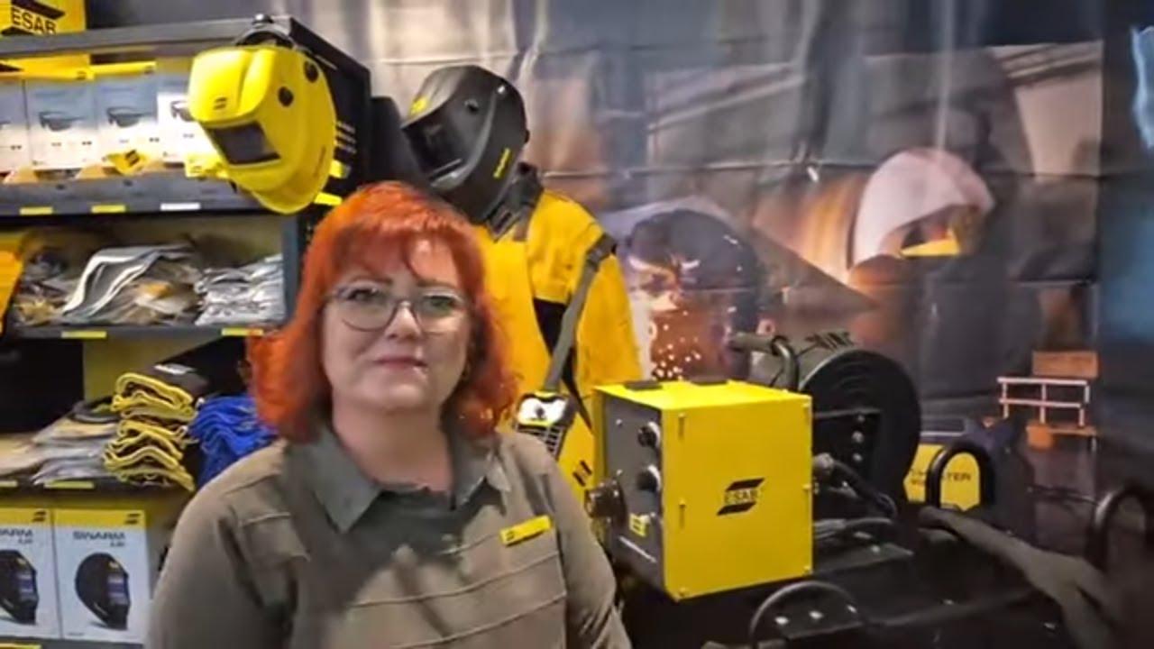 Het jy geweet jy kry 'n sweismasjien wat met batterye werk? Kom kyk by ESAB op Nampo 2025.