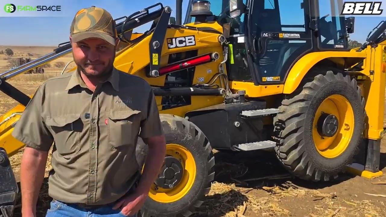 Hoekom het Tiaan spesifiek op 'n JCB besluit? Hy vertel meer.