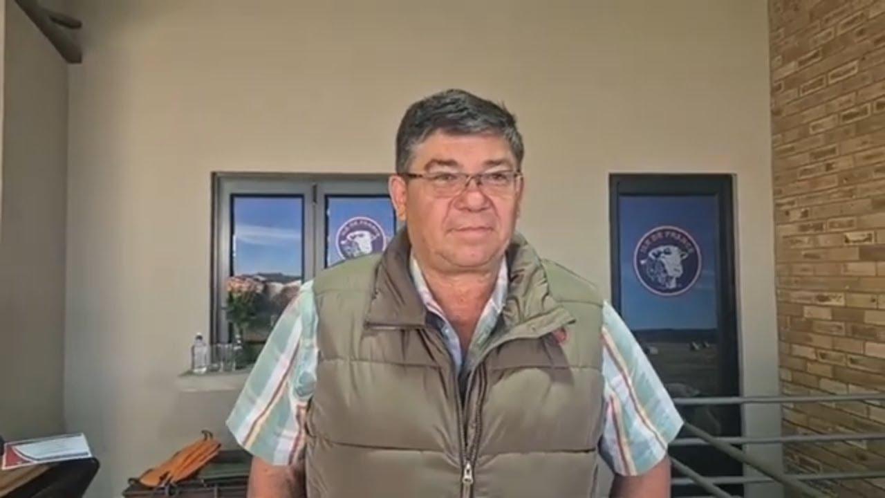 Mark Gietzman van die Ile de France Society of SA/Ile de France Genootskap van SA gesels met ons